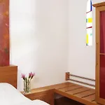 1st Creatif Elephant Hotel