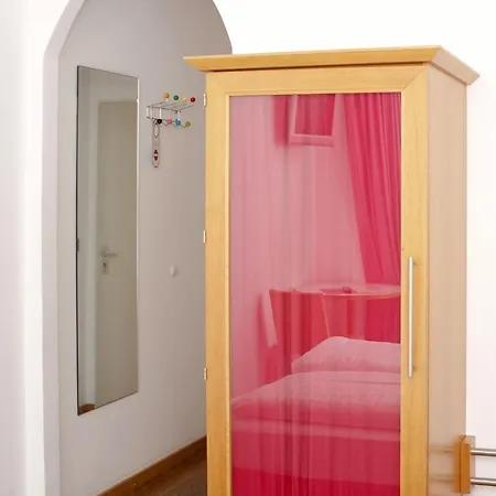 1st Creatif Elephant München