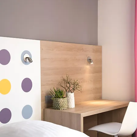 1st Creatif Elephant München