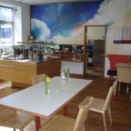 Hotel 1st Creatif Elephant 3*