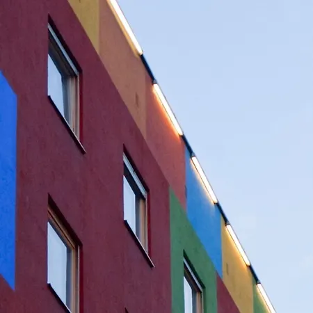 1st Creatif Elephant Munich