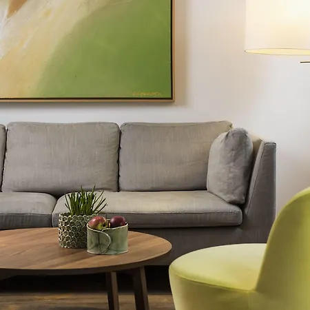 1st Creatif Elephant 3*