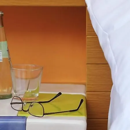 1st Creatif Elephant