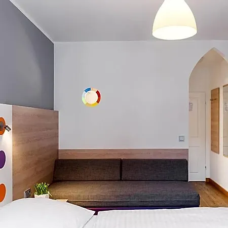 Hotel 1st Creatif Elephant 3*