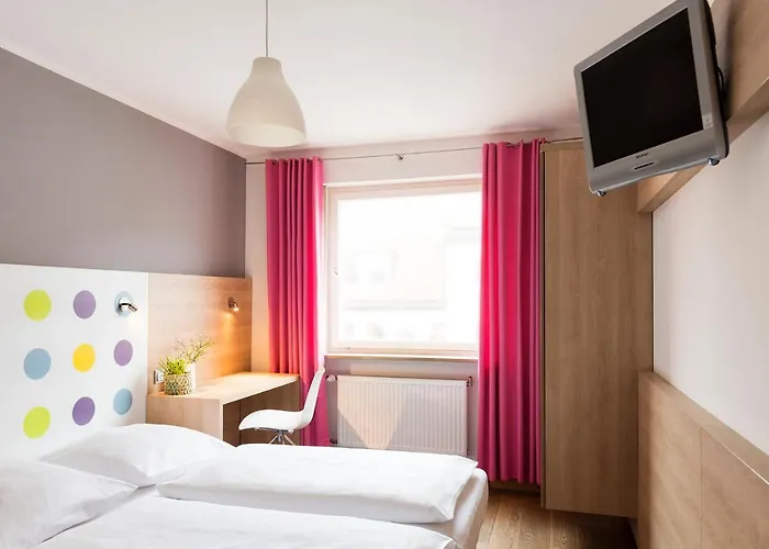 Hotel 1st Creatif Elephant