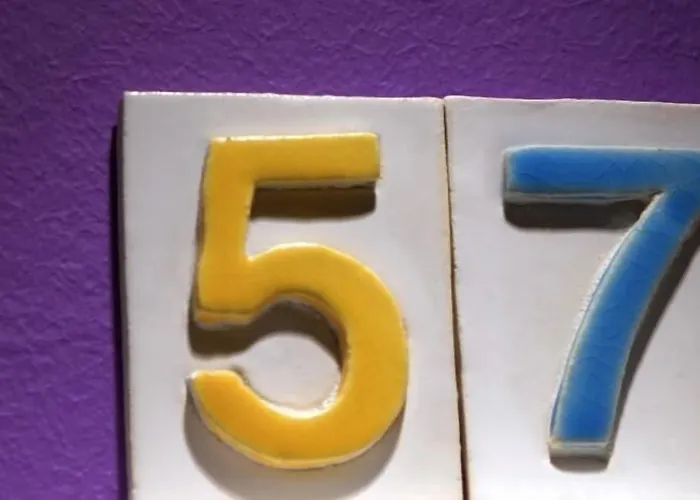 Hotel 1st Creatif Elephant