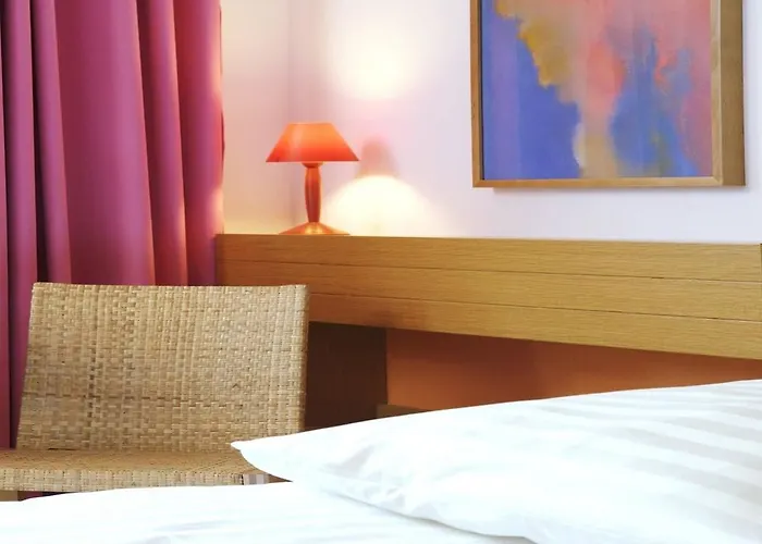 1st Creatif Elephant Hotel 3*